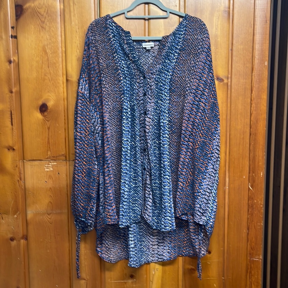 Plus sized women’s top